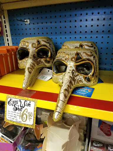 School Supply Store «American Science & Surplus», reviews and photos, 33W361 Roosevelt Rd, West Chicago, IL 60185, USA