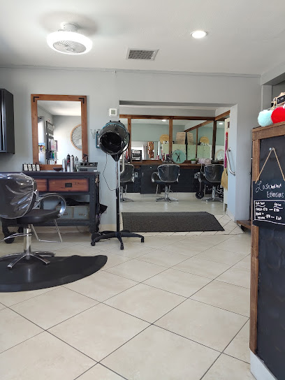 Small Town Roots Salon & Spa