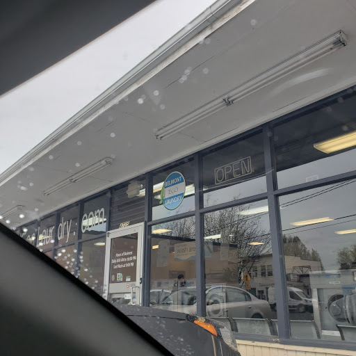 Laundromat «Belmont Eco Laundry», reviews and photos, 4725 SE Belmont St, Portland, OR 97215, USA