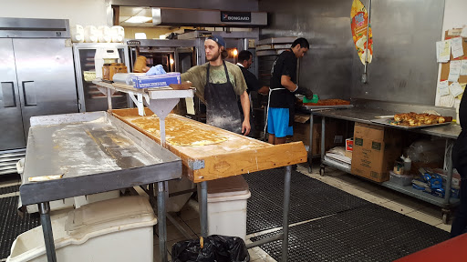 Bakery «Old West Cinnamon Rolls», reviews and photos, 861 Dolliver St, Pismo Beach, CA 93449, USA