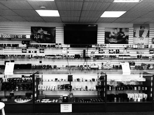 Tobacco Shop «DT Tobacco and Vapor», reviews and photos, 896 S Lake Blvd, Mahopac, NY 10541, USA