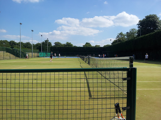 Tennis lessons Milton Keynes