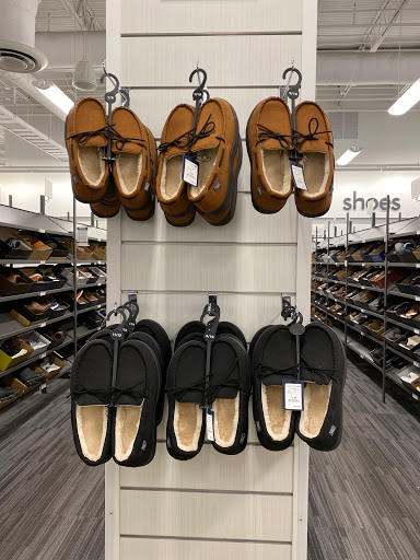 Department Store «Nordstrom Rack Pembroke Mall», reviews and photos, 4588 Virginia Beach Blvd #100, Virginia Beach, VA 23462, USA