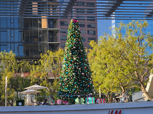 Shopping Mall «FIGat7th», reviews and photos, 735 S Figueroa St, Los Angeles, CA 90017, USA