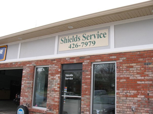 Auto Repair Shop «Shields Service», reviews and photos, 2502 Hermitage Way a, Louisville, KY 40242, USA