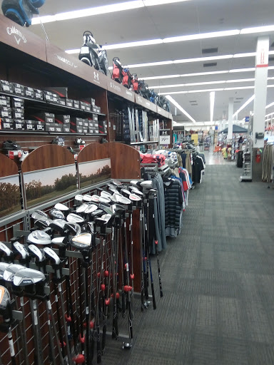 Sporting Goods Store «Academy Sports + Outdoors», reviews and photos, 15350 I-35, Selma, TX 78154, USA