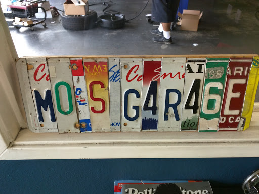 Mo's Garage