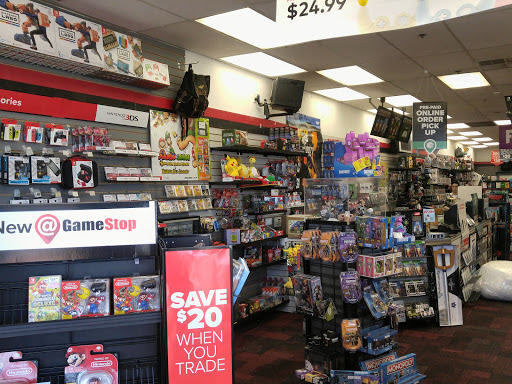 Video Game Store «GameStop», reviews and photos, 2781 S Rochester Rd, Rochester Hills, MI 48307, USA