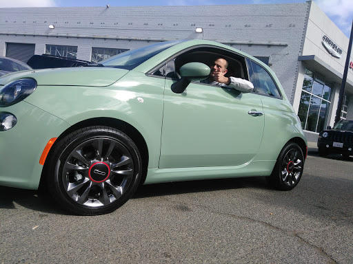Car Dealer «McKevitt Fiat of Berkeley», reviews and photos, 2700 Shattuck Ave #200, Berkeley, CA 94705, USA