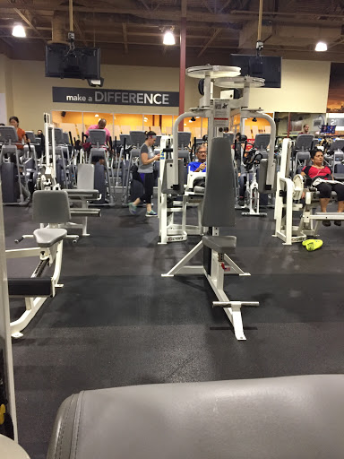 Gym «24 Hour Fitness - Meyerland Plaza», reviews and photos, 8650 Endicott Ln, Houston, TX 77096, USA