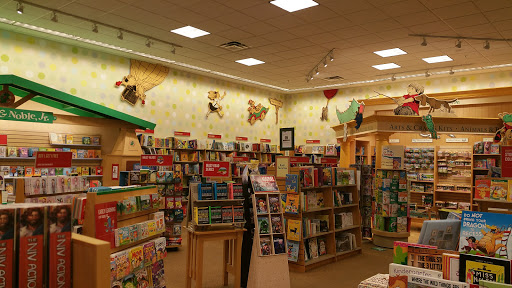Book Store «Barnes & Noble», reviews and photos, 28801 Chagrin Blvd, Woodmere, OH 44122, USA