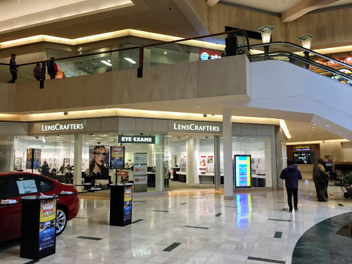 Eye Care Center «LensCrafters», reviews and photos, 1004 Northbrook Ct, Northbrook, IL 60062, USA