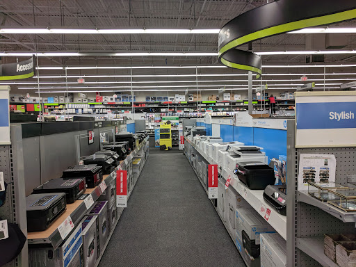 Office Supply Store «Staples», reviews and photos, 1755 North Pebblecreek Parkway, Goodyear, AZ 85395, USA