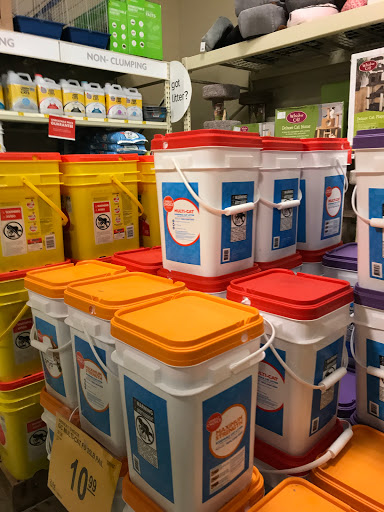 Pet Supply Store «PetSmart», reviews and photos, 3439 Princeton Rd, Hamilton, OH 45011, USA