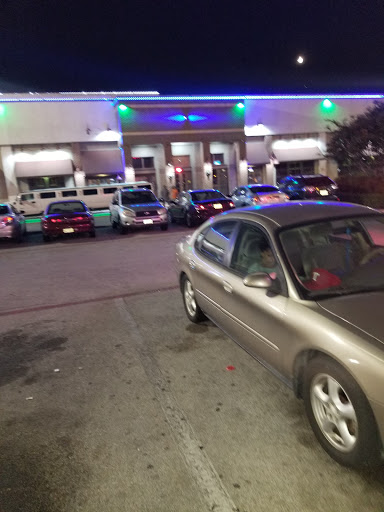 Lounge «Murphys Mansion», reviews and photos, 10051 Whitehurst Dr, Dallas, TX 75243, USA