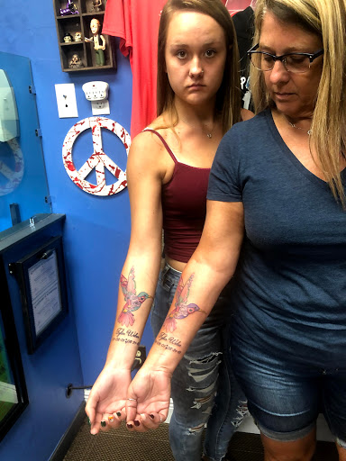 Tattoo Shop «Palm Beach Ink Tattoos and Body Piercings», reviews and photos, 3095 S Military Trail, Lake Worth, FL 33463, USA