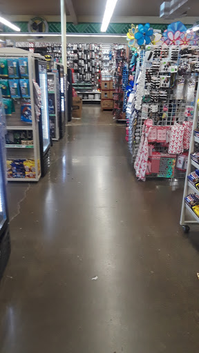 Dollar Store «Dollar Tree», reviews and photos, 5014 River Rd N, Keizer, OR 97303, USA