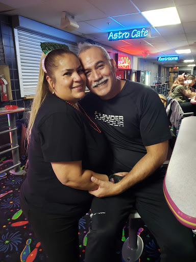 Bowling Alley «Astro Lanes», reviews and photos, 32388 John R Rd, Madison Heights, MI 48071, USA
