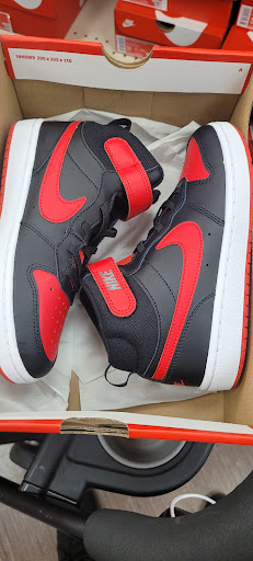 Shoe Store «Famous Footwear», reviews and photos, 1515 US-22 #42, Watchung, NJ 07069, USA