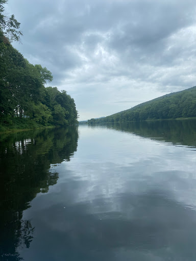 Outdoor Sports Store «Edge of the Woods Outfitters», reviews and photos, 110 Main St, Delaware Water Gap, PA 18327, USA