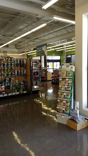 Pet Supply Store «Pet Supplies Plus», reviews and photos, 15060 Eureka Rd, Southgate, MI 48195, USA