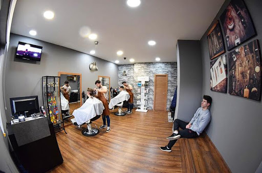 La Barbería de Oliva (Humanes) en Humanes de Madrid, Madrid