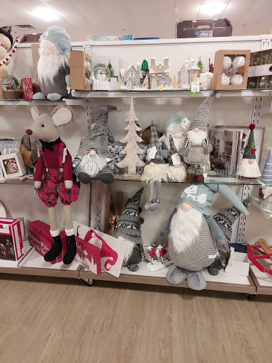 Department Store «HomeGoods», reviews and photos, 43 Woodbridge Center Dr, Woodbridge, NJ 07095, USA