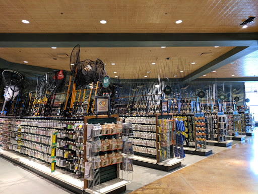 Sporting Goods Store «Bass Pro Shops», reviews and photos, 10000 Bass Pro Blvd, Rossford, OH 43460, USA