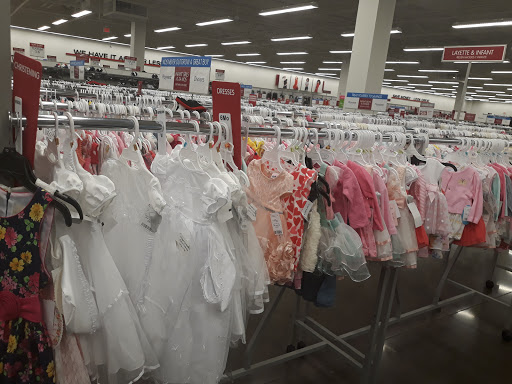 Clothing Store «Burlington Coat Factory», reviews and photos, 1965 N Pebble Creek Pkwy, Goodyear, AZ 85395, USA