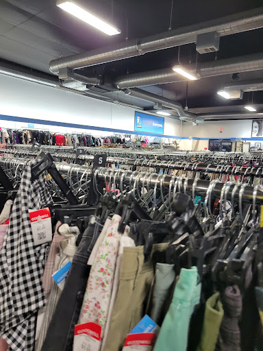Thrift Store «Goodwill», reviews and photos, 557 N Azusa Ave, West Covina, CA 91791, USA