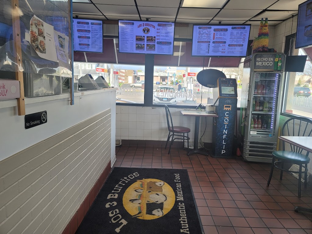 Los 3 Burritos 60115