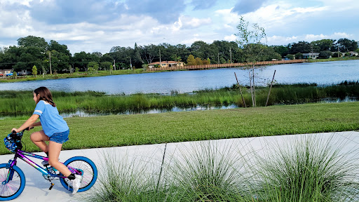 Park «Crest Lake Park», reviews and photos, 201 S Glenwood Ave, Clearwater, FL 33755, USA