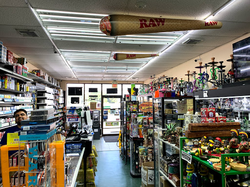 Tobacco Shop «Brockton smoke shop», reviews and photos, 793 Crescent St #1, Brockton, MA 02302, USA