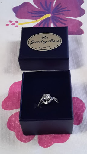 Jewelry Designer «The Jewelry Store», reviews and photos, 3601 E 29th St, Bryan, TX 77802, USA