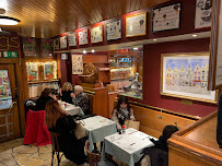Atmosphère du Pizzeria Chez leon à Arnouville - n°5