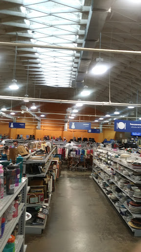 Thrift Store «Goodwill Store and Donation Center», reviews and photos, 3401 Fredericksburg Rd, San Antonio, TX 78201, USA