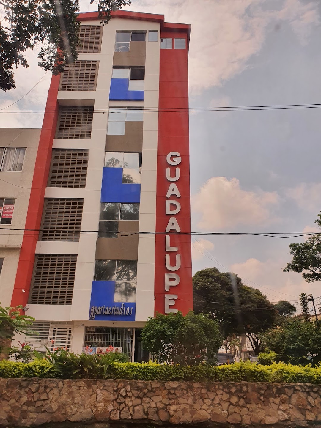 FÉNIX TATTOO STUDIO