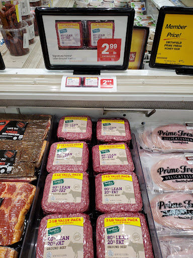 Grocery Store «Safeway», reviews and photos, 10223 Gravelly Lake Dr SW, Lakewood, WA 98499, USA