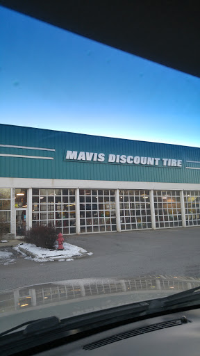 Mavis Discount Tire image 9