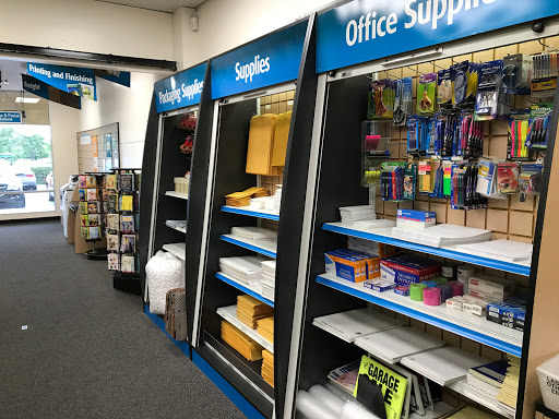 Shipping and Mailing Service «The UPS Store», reviews and photos, 142 N Milpitas Blvd, Milpitas, CA 95035, USA