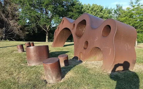 Skokie Northshore Sculpture Park image