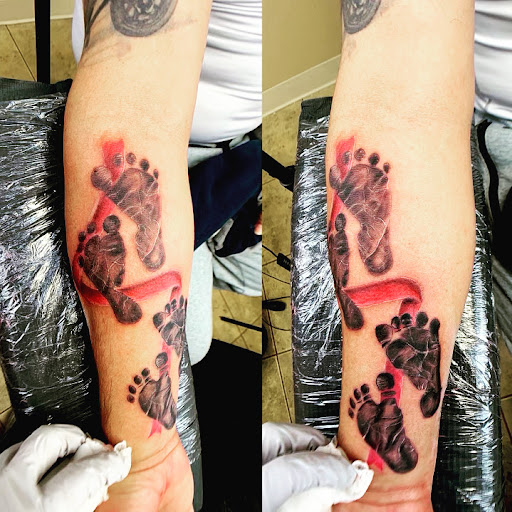 Explore family crest tattoo ideas, creative tattoo ideas in Puyallup, available at Get Right Studios