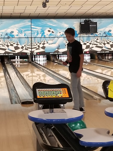 Bowling Alley «Jack & Jill Bowling Lanes», reviews and photos, 105 S 700 E St, American Fork, UT 84003, USA