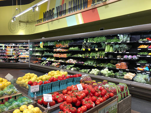 Grocery Store «Whole Foods Market», reviews and photos, 6930 S Highland Dr, Cottonwood Heights, UT 84121, USA