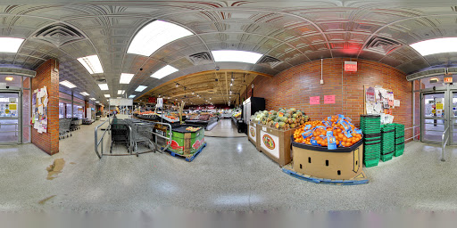 Greengrocer «Hyde Park Produce Market», reviews and photos, 1226 E 53rd St, Chicago, IL 60615, USA
