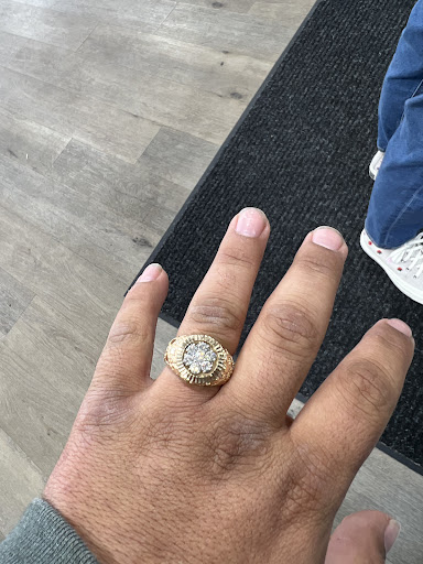 Pawn Shop «14K Pawn and Exchange», reviews and photos, 16146 Eureka Rd, Southgate, MI 48195, USA