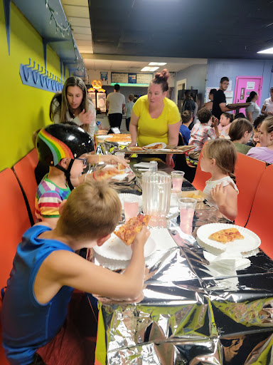 Sporting Goods Store «Hyde Park Roller Magic», reviews and photos, 4178 Albany Post Rd, Hyde Park, NY 12538, USA