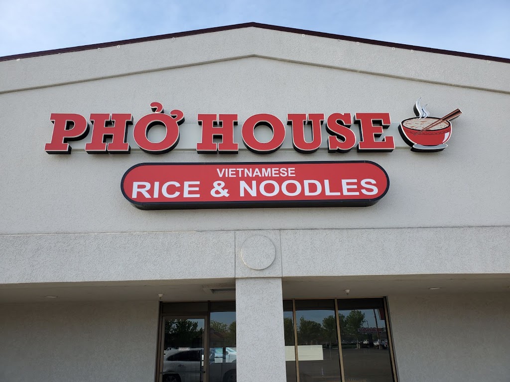 Phở House Vietnamese Rice & Noodles 83642