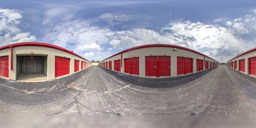 Self-Storage Facility «CubeSmart Self Storage», reviews and photos, 665 S Green Bay Rd, Waukegan, IL 60085, USA