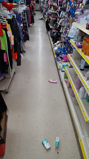 Discount Store «Dollar General», reviews and photos, 139 Keen St, Burkesville, KY 42717, USA